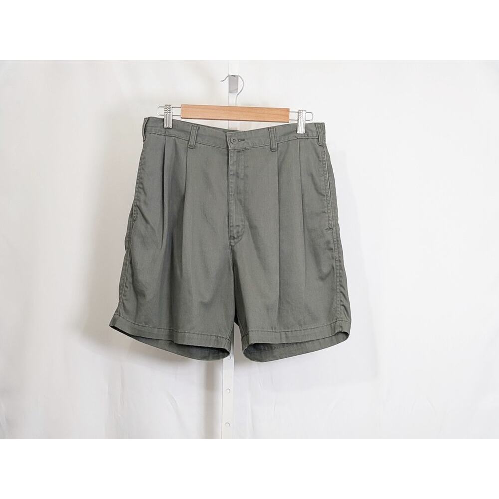 Vintage 90s Shorts Green Dockers Pleated Front Cotton Women's Size 32